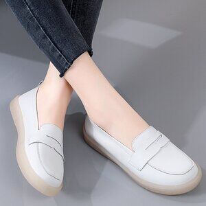casual leather shoe